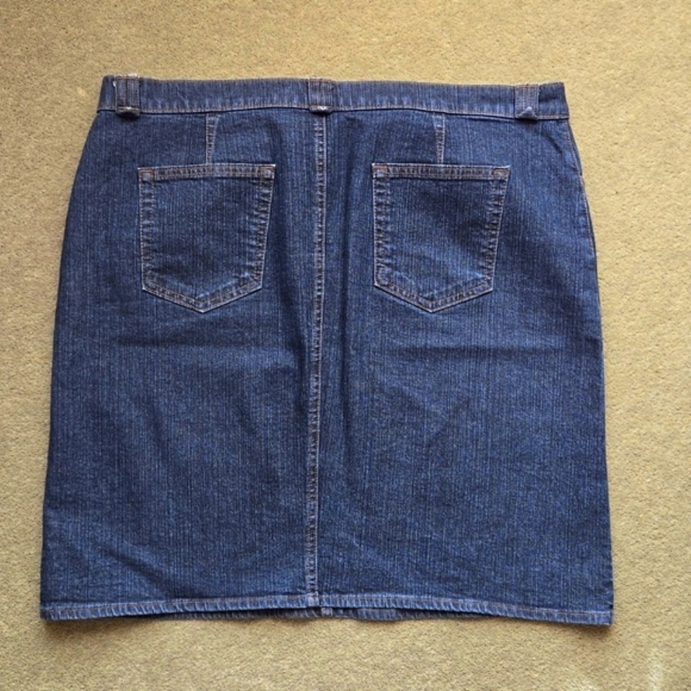 Marks & Spencer blue Denim Skirt 16 EUC - Picture 3 of 8